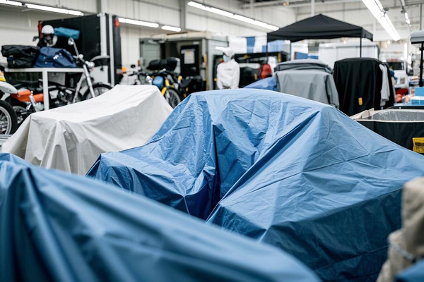PT fabric applications in transportation including vehicle covers and packaging