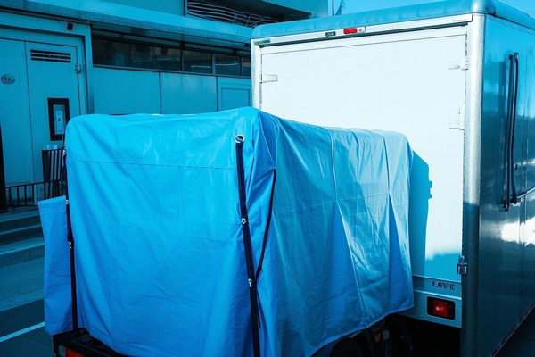 Pharmaceutical transport with refrigerated truck