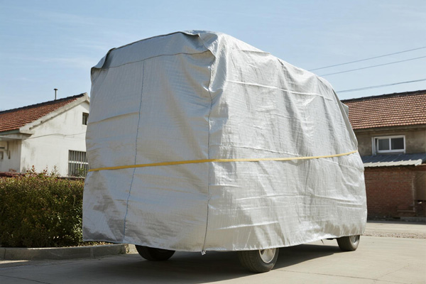 Moving dust covers protecting furniture during relocation