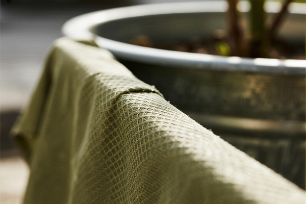 Metal planters with protective rain covers