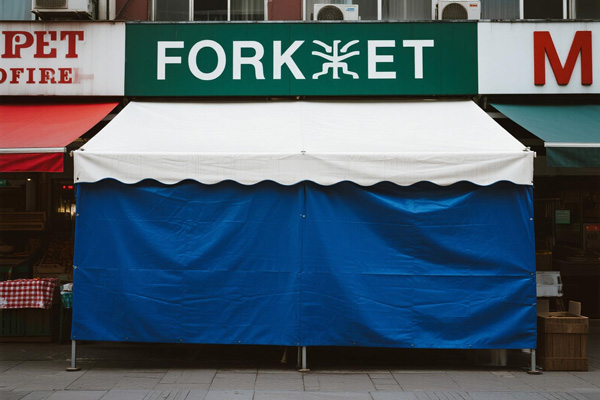 Farmers market stall with waterproof tarp