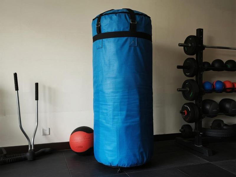Yoga mat storage bag made of polyester